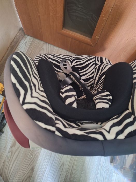 Romer britax zebra 9-18 kg uzywany
