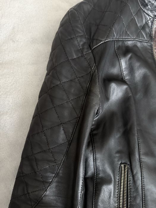 Кожана жіноча куртка 40 розмір