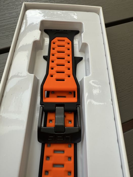 Pasek UAG do Apple watch 42/44/45/49 mm nowy