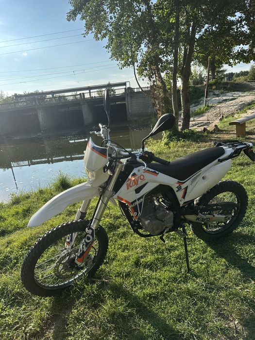Kayo 250 T4.