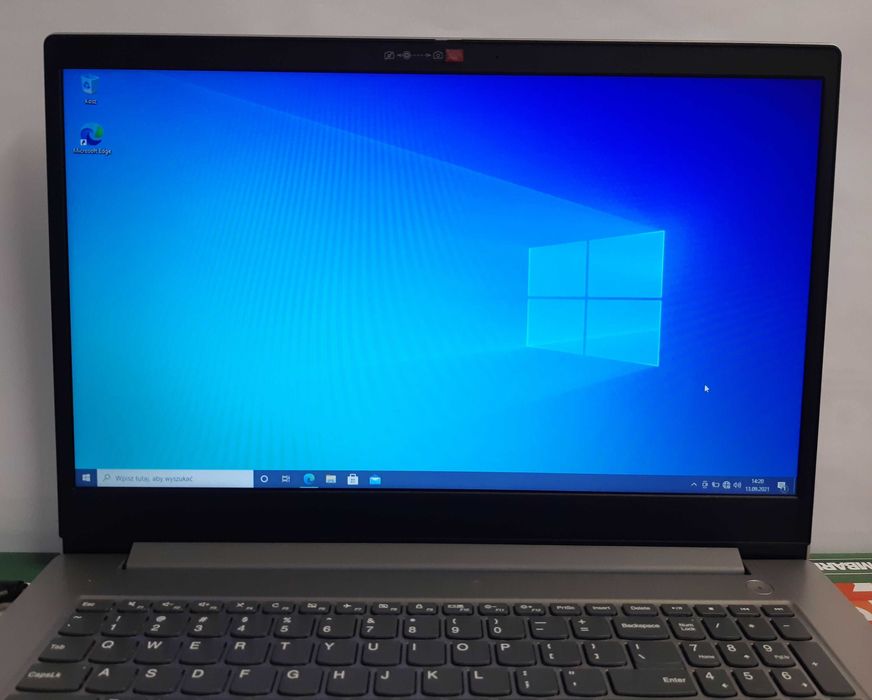 Lenovo Ideapad 3-17ADA - 17"/A3050U/4GB/256GB