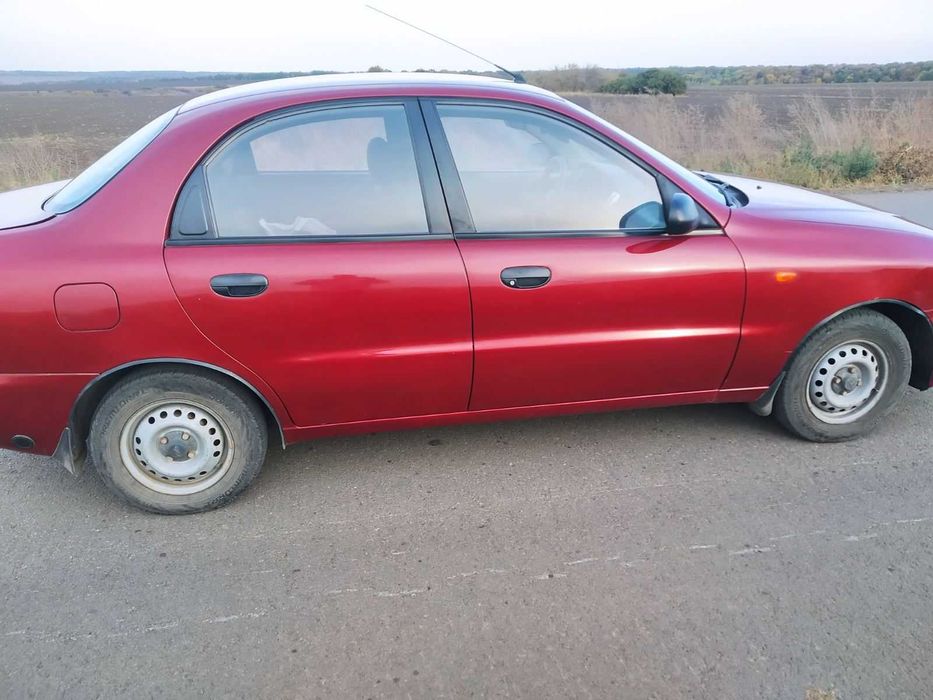 Автомобиль  Sens