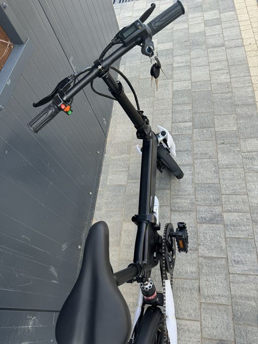 Rower elektryczny składany amortyzacja stacyjka wyjmowana bateria 36V