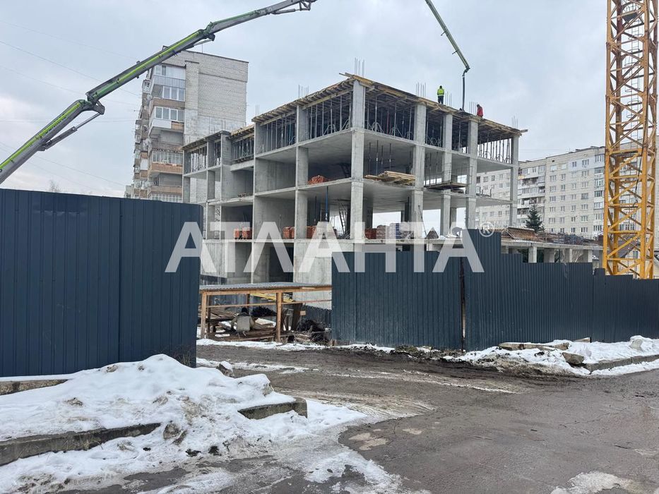 Продаж однокімнатної квартири в новобудові, Борислав,без комісії !