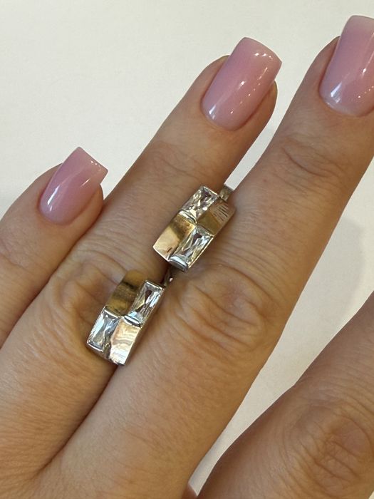 Гарнітур срібний з золотими вставками р 17,5 і 19 новий!