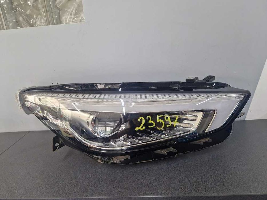 MG ZS Lift 19-24 r. Lampa Przód Prawa Full Led