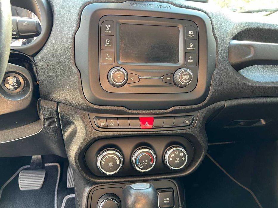 Jeep Renegade 2015   4х4