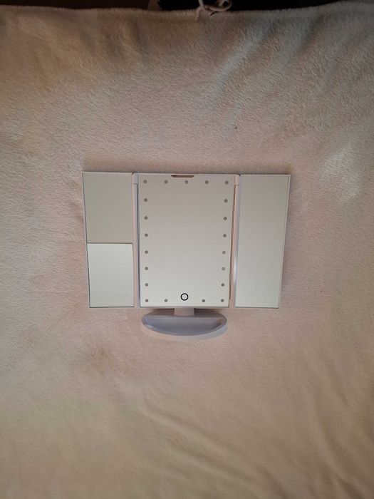 Espelho de Maquiagem com led - Novo