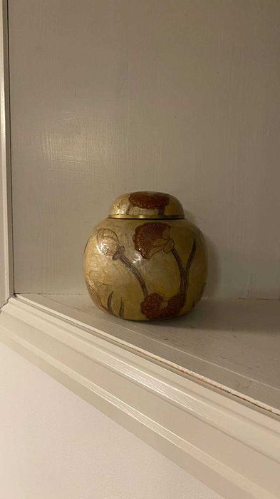 Винтажная массивная банка-урна с крышкой из латуни и эмали