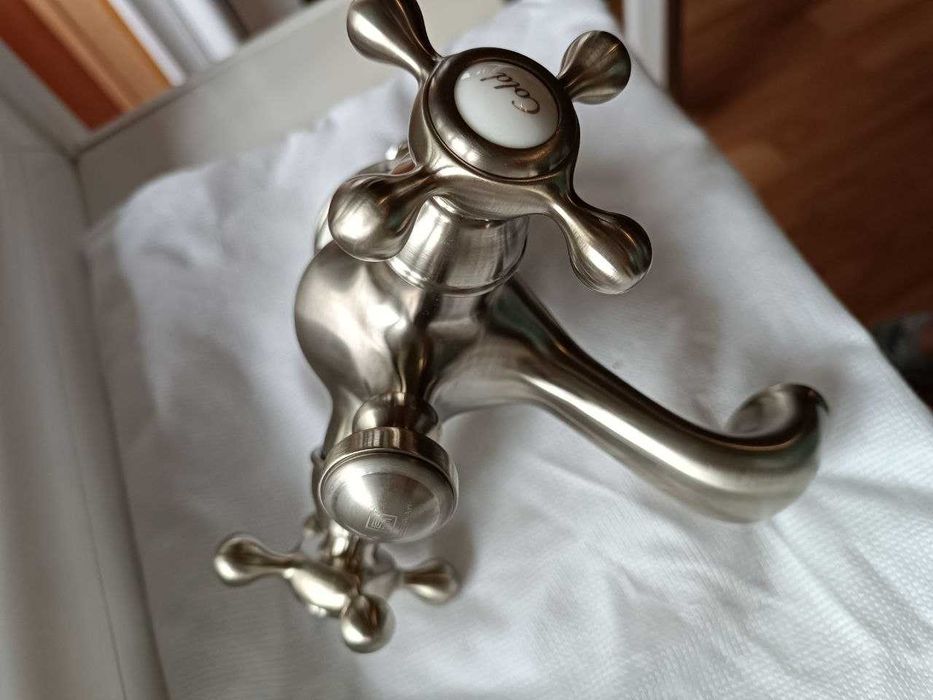 ЗМІШУВАЧ для умивальника латунь Kraus KEF -16000 НОВИЙ