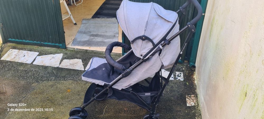 Carrinho de bebé