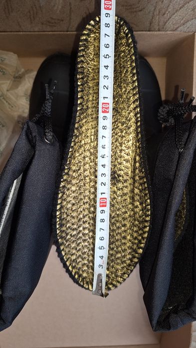 Kamik резинові чоботи/резиновые сапоги , Канада, зимові утеплені нові