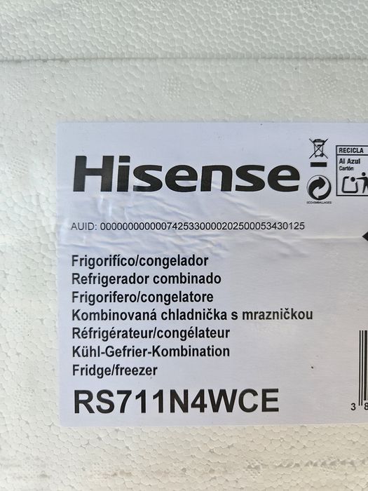 Americano HISENSE - No Frost - 178.6 cm - 547 L - Inox - Novo garantia
