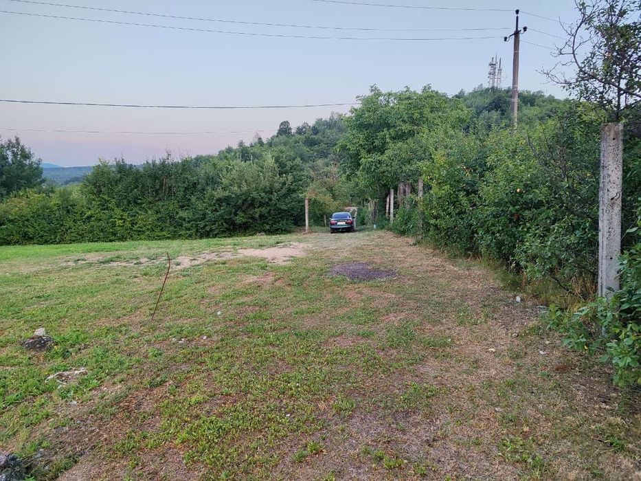 Продається земельна ділянка під забудову  11 сот.землі м.Мукачево