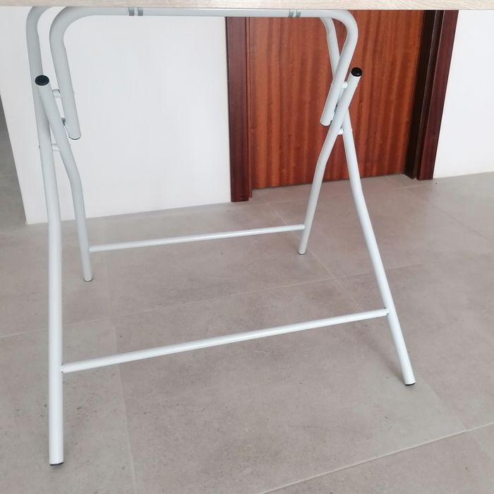 Mesa de cozinha ou jardim 80 x 80 cm