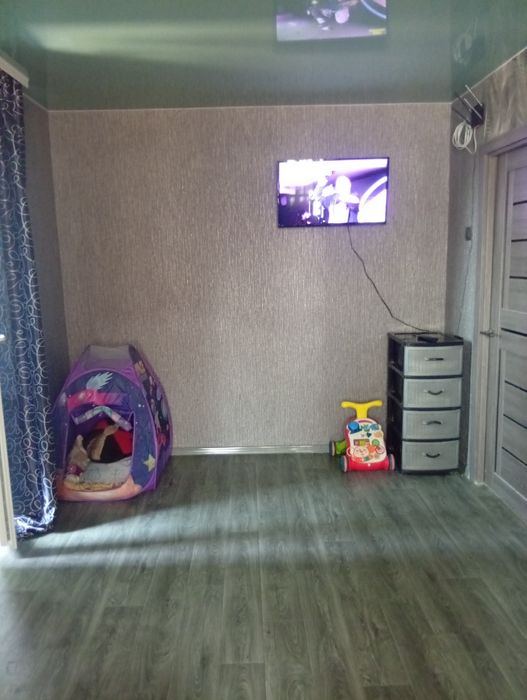 Продам 2х кімнатну квартиру з ремонтом!