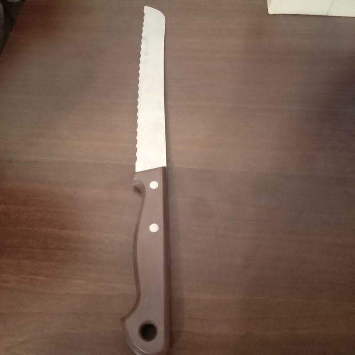 ніж сталевий для торта, інше кухонне приладдя