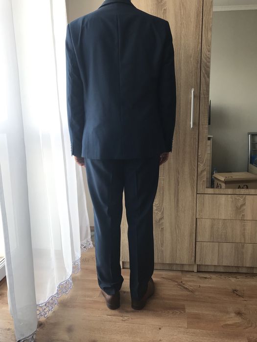 Granatowy Garnitur Męski