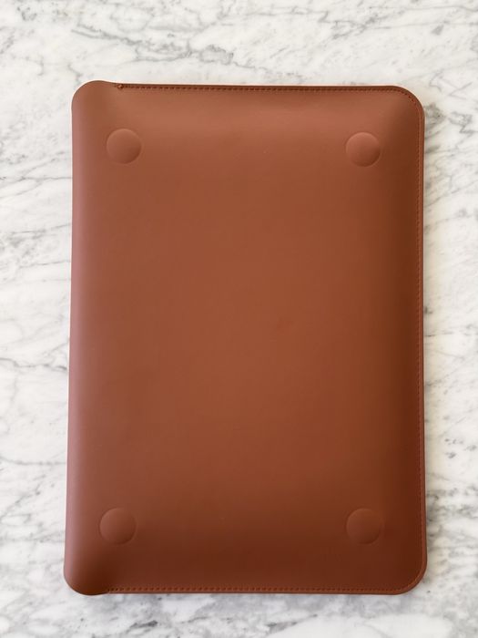 Skórzane etui MacBook Air 13,6 Leather Case Brown Elegancja Biznesowa Ochrona Premium