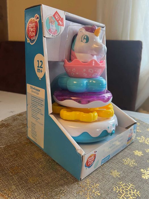Piramidka jednorożec +12M One Two Fun. Nowa zabawka