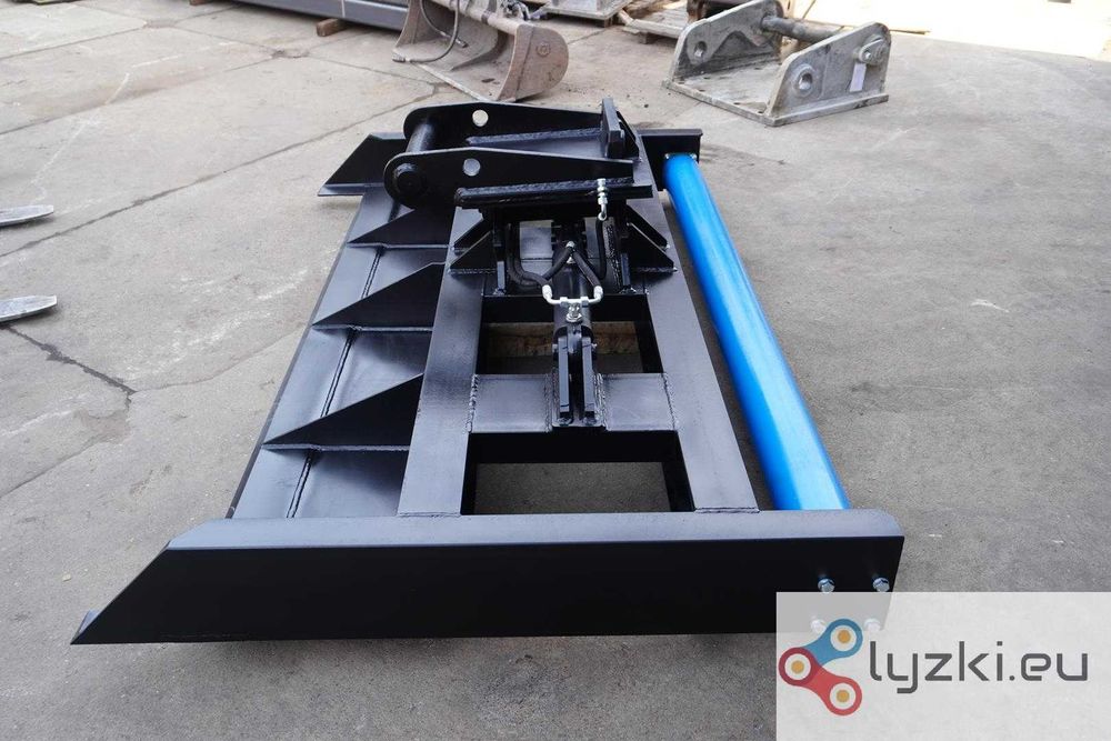 Równanie terenu walec niwelator 250cm hydrauliczny Verachtert Lehnhoff