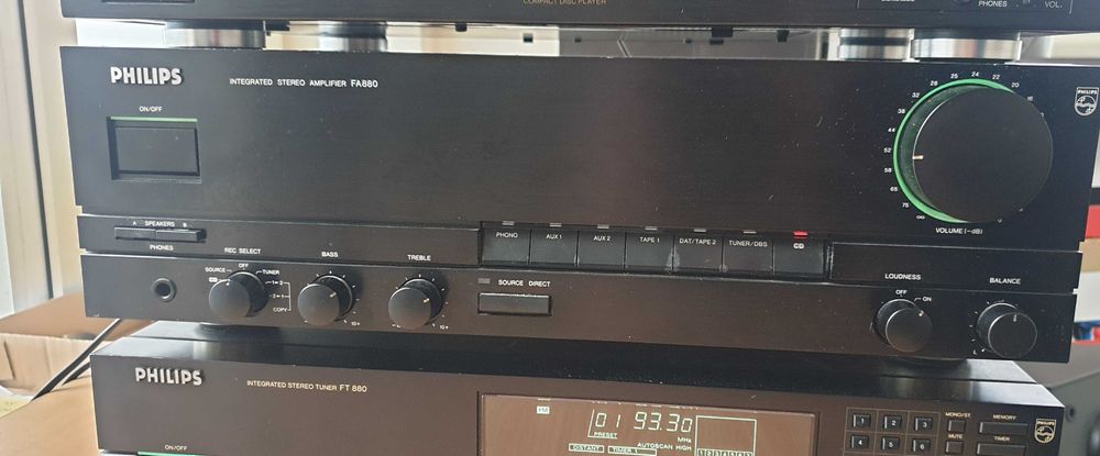 Wzmacniacz Philips FA 880