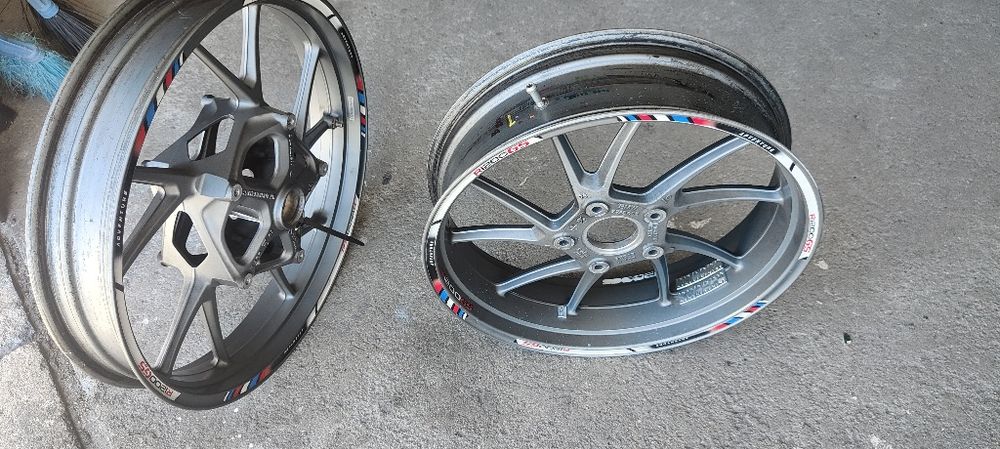 Jantes para BMW GS 1200 ou 1250 em bom estado
