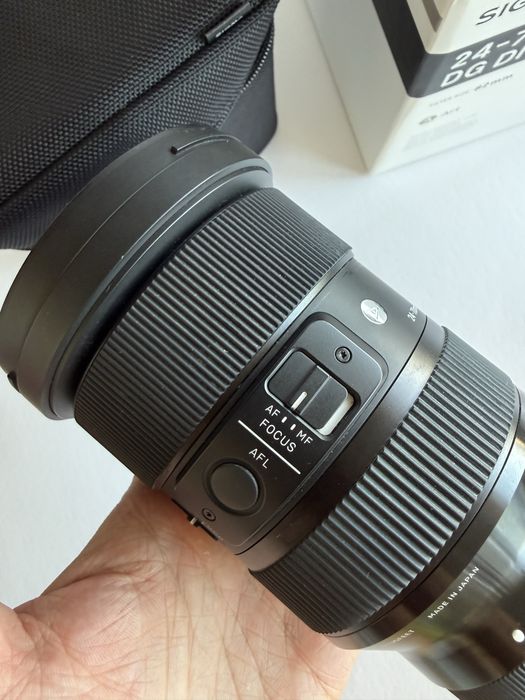 SIGMA 24-70mm f/2.8 DG DN Art Sony FE