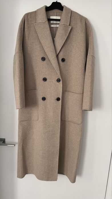 Продам пальто Vicolo