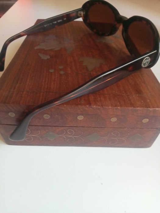 Sergio Tacchini ST1557 – Elegância Italiana com Atitude Solar