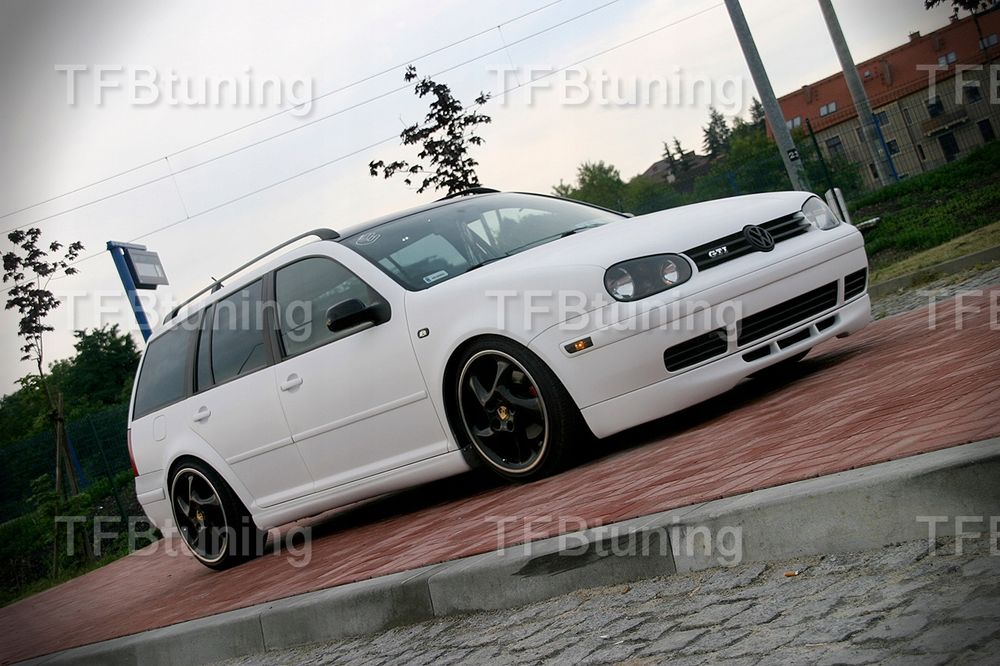 spoilery progowe progi do golf 4 jubi tfb tuning
