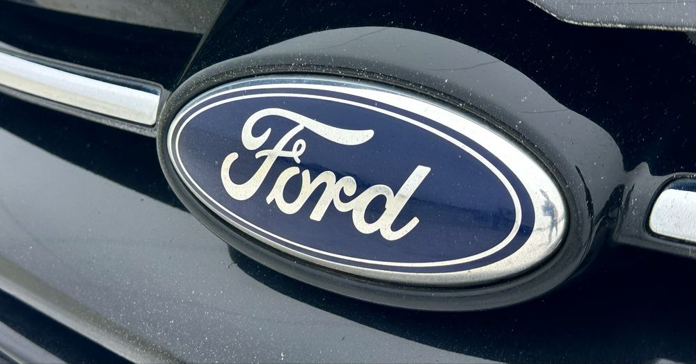 Ford Focus 3 Форд Фокус 2.0  БензиН автомат  МАКСИМАЛЬНА КОМПЛЕКТАЦІЯ