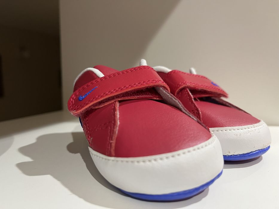 Sapatilhas/ tenis NIKE para bébé