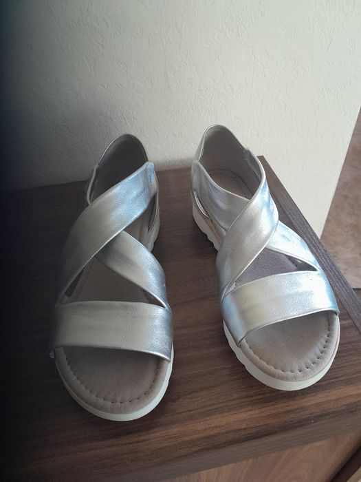 Босоножки gabor с закрытой пяткой