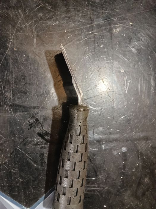 Ferramenta para abrir bomba de travão de bicicleta