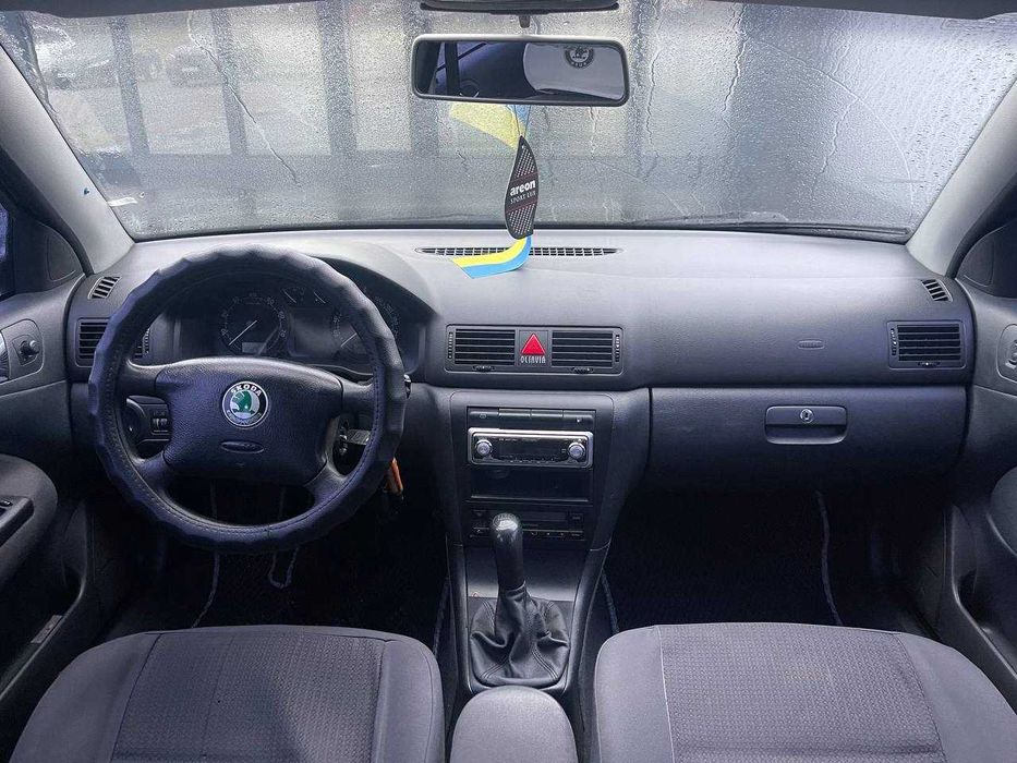 Skoda Octavia 2004 2.0 Бензин МКПП Обмін / кредит / лізинг