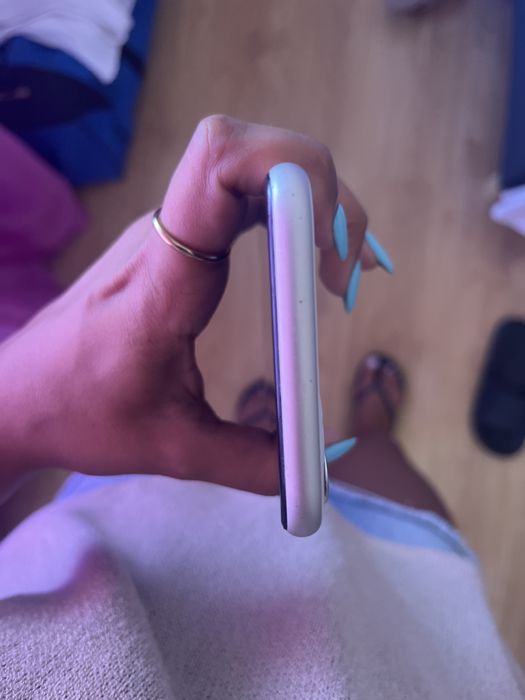 Iphone 11 64gb branco