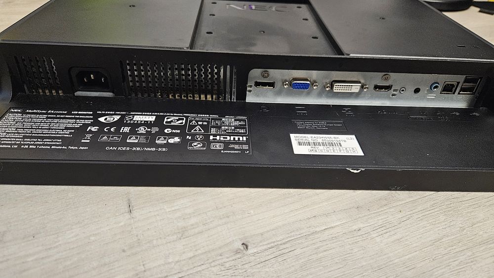 Monitor NEC EA234WMi uszkodzony