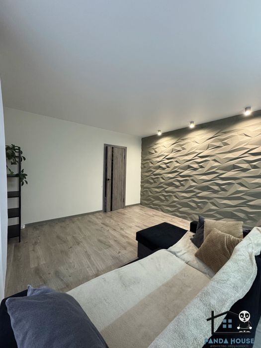 Продається будинок з євроремонтом