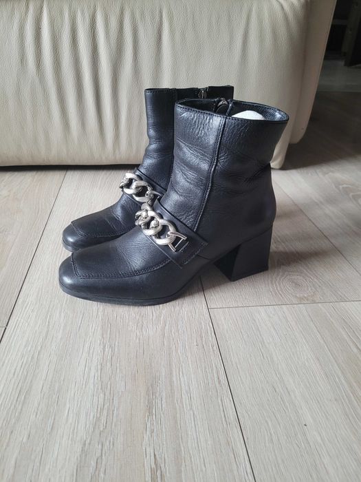 Botki Nessi skóra naturalna r.37