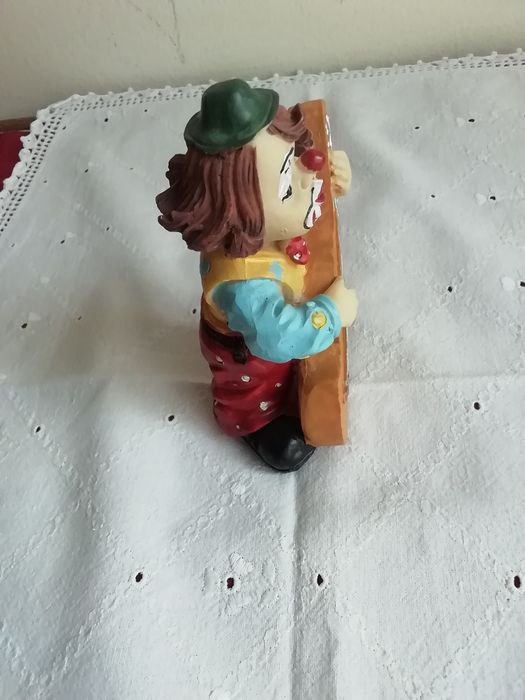 Palhaço de resina