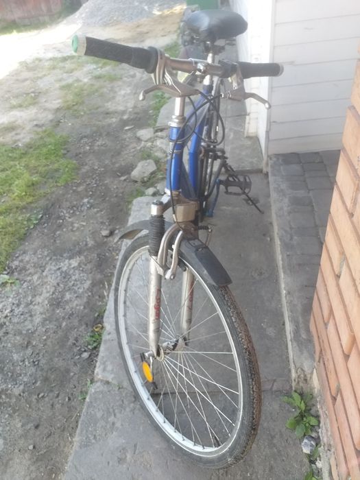 Велосипеди. І запчастини до них.