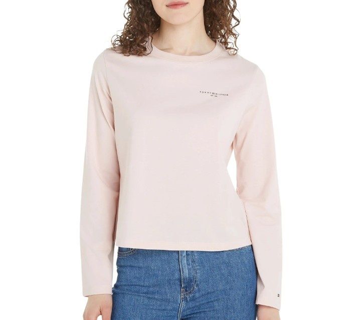 Новий пудровий  котоновий лонгслів бренду C&A    UK  8  EUR 36