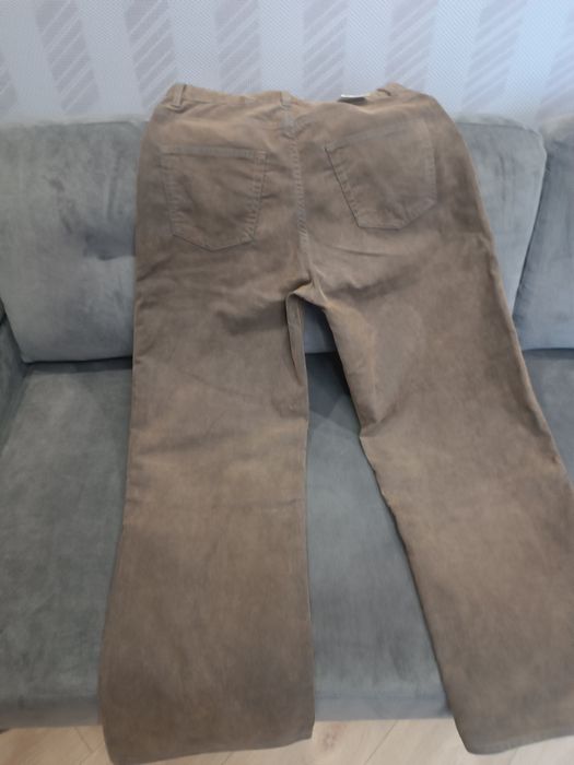 Вельветовые джинсы ZARA