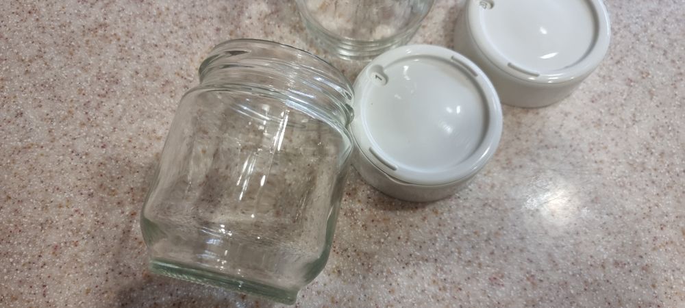 Баночка для йогурта.