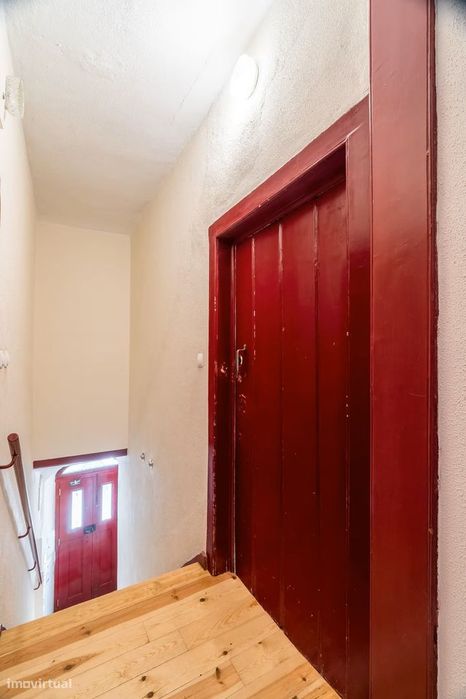 Apartamento T1 com 1 casa de banho na Estrela