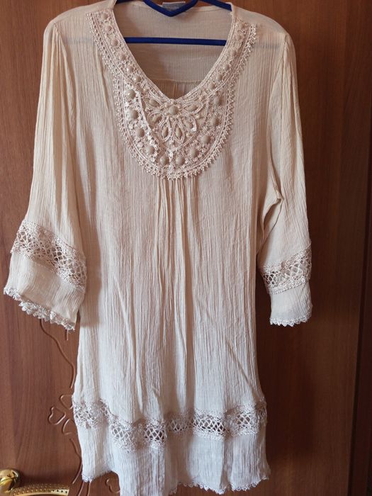 Продам футболки, свитшот,туника