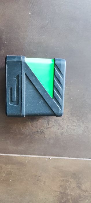 Laser cross lines64409379232898124