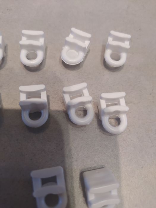 Ślizgi z żabką do szyny aluminiowej
