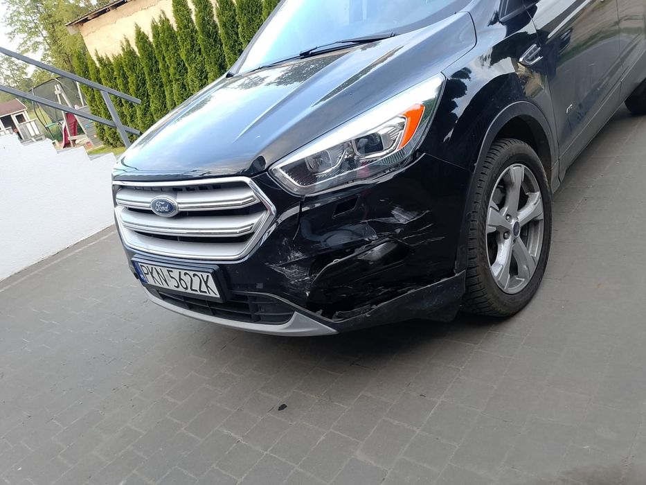 Ford Kuga Ford Kuga OKAZJA -po małej kolizji